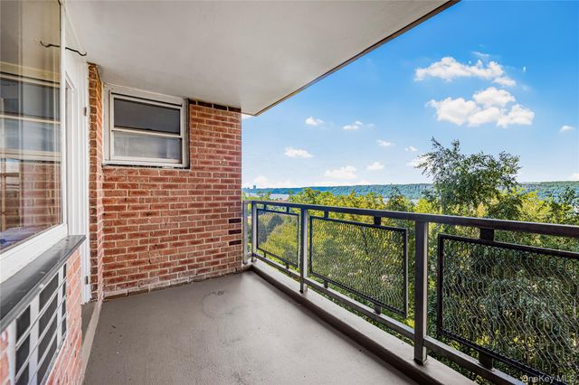 5800 Arlington Avenue 7L, Bronx, NY 10471