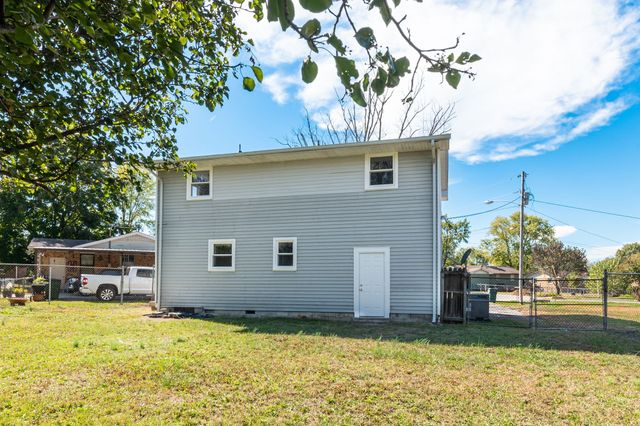 1311 Mini Ct, Lebanon, TN 37087