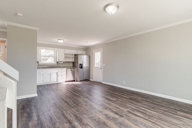 1311 Mini Ct, Lebanon, TN 37087