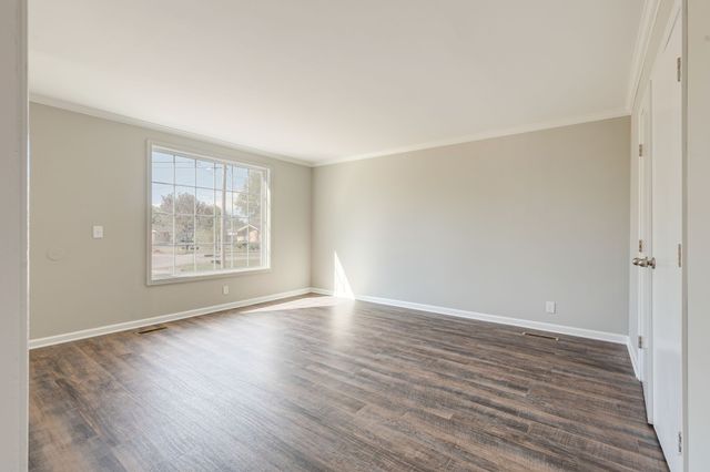 1311 Mini Ct, Lebanon, TN 37087
