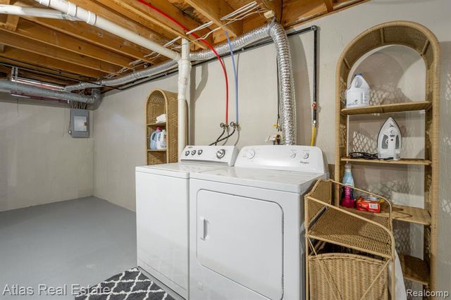 5007 Sandalwood Drive, Grand Blanc, MI 48439