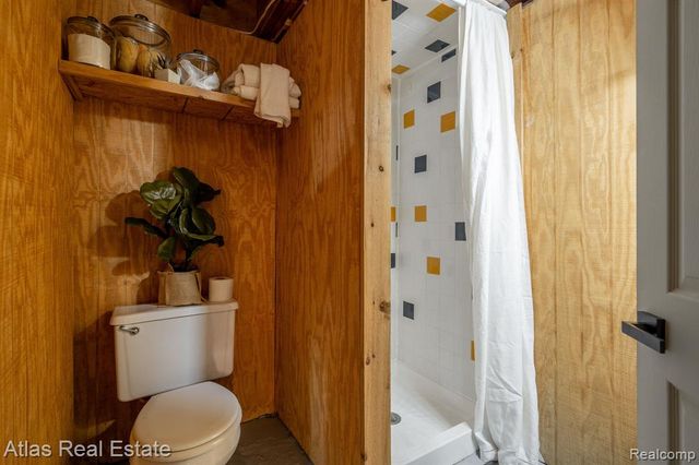 5007 Sandalwood Drive, Grand Blanc, MI 48439