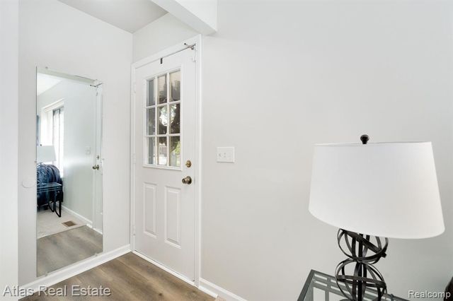 5007 Sandalwood Drive, Grand Blanc, MI 48439