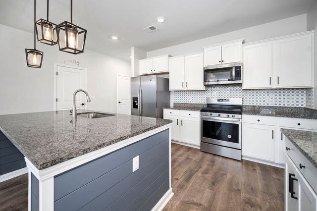 149 Airy Drive, Summerville, SC 29486