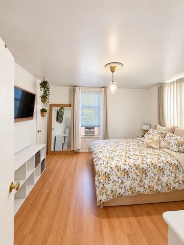 19 LOCUST AVE, Kearny, NJ 07032