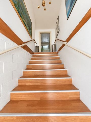 19 LOCUST AVE, Kearny, NJ 07032