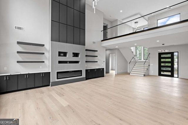 2709 Collins Hill Road, Lawrenceville, GA 30043