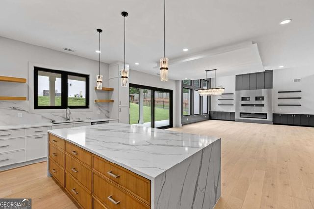 2709 Collins Hill Road, Lawrenceville, GA 30043