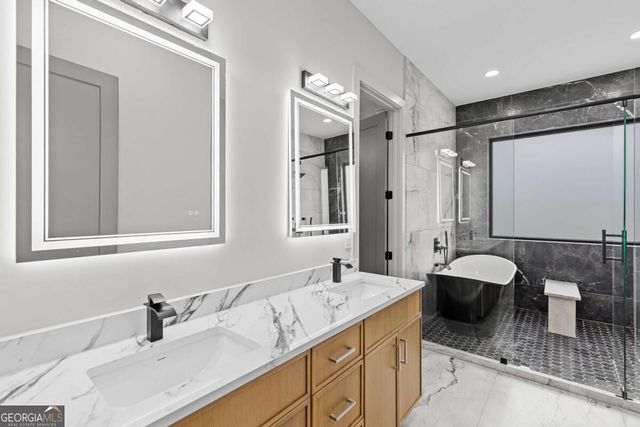 2709 Collins Hill Road, Lawrenceville, GA 30043