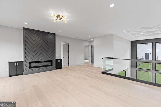2709 Collins Hill Road, Lawrenceville, GA 30043