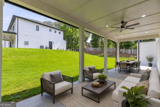2709 Collins Hill Road, Lawrenceville, GA 30043