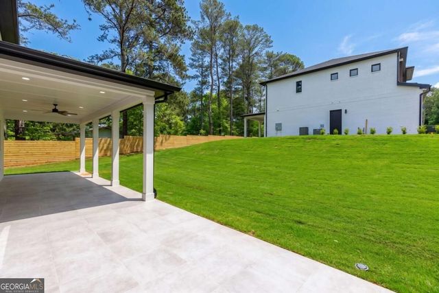 2709 Collins Hill Road, Lawrenceville, GA 30043