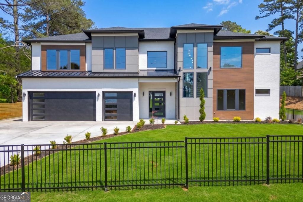 2709 Collins Hill Road, Lawrenceville, GA 30043