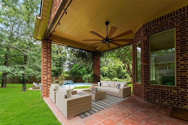 13262 Autumn Ash Drive, Conroe, TX 77302