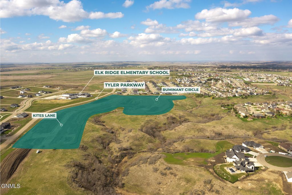 4100 Kites Lane, Bismarck, ND 58503 photo 7