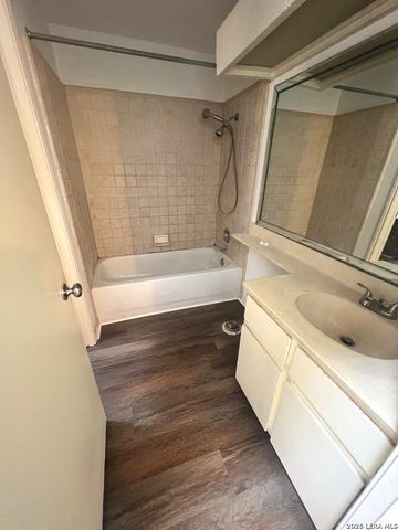 11815 Vance Jackson Rd Apt 3107, San Antonio, TX 78230