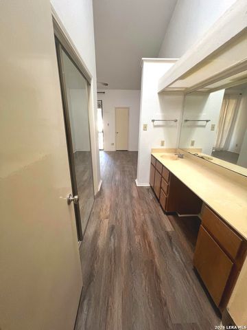 11815 Vance Jackson Rd Apt 3107, San Antonio, TX 78230