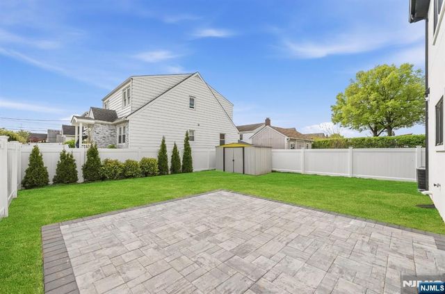 95 Huron Avenue, Clifton, NJ 07013