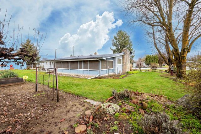 260 W 5th Ave, Kettle Falls, WA 99141