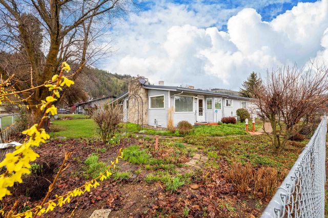 260 W 5th Ave, Kettle Falls, WA 99141