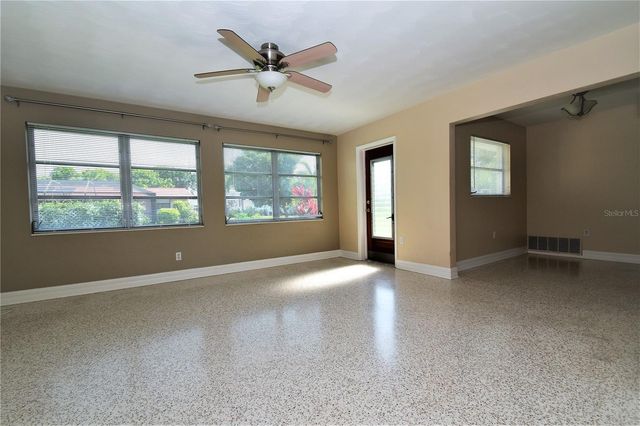 6611 COLONIAL DRIVE, Sarasota, FL 34231