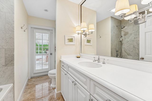 230 Onondaga Avenue, Palm Beach, FL 33480