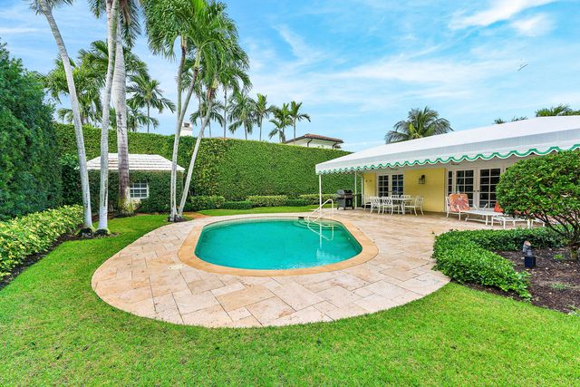 230 Onondaga Avenue, Palm Beach, FL 33480