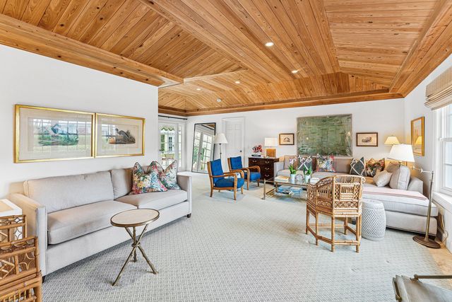 230 Onondaga Avenue, Palm Beach, FL 33480