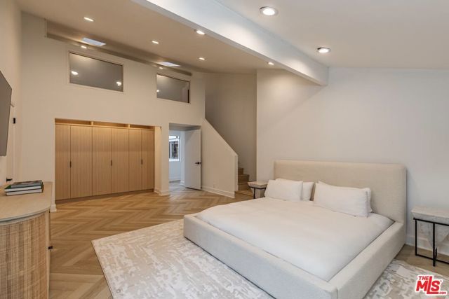 624 N Beverly Drive, Beverly Hills, CA 90210