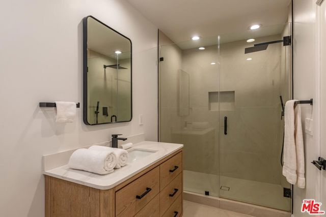 624 N Beverly Drive, Beverly Hills, CA 90210