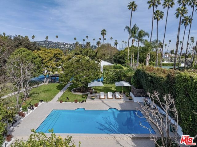 624 N Beverly Drive, Beverly Hills, CA 90210