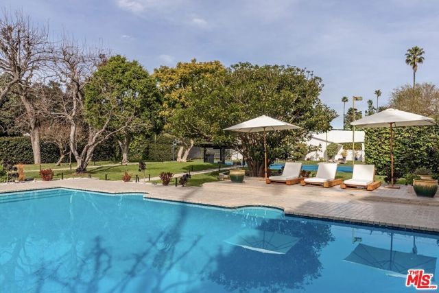 624 N Beverly Drive, Beverly Hills, CA 90210