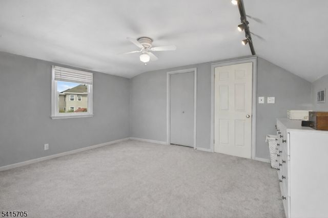 26 Stephen Pl, Rockaway Boro, NJ 07866