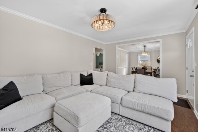 26 Stephen Pl, Rockaway Boro, NJ 07866