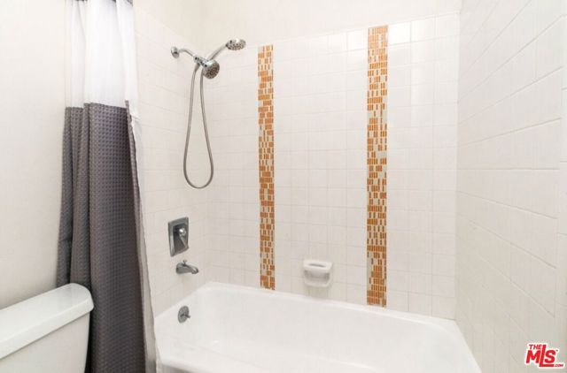 5625 Windsor Way 110, Culver City, CA 90230