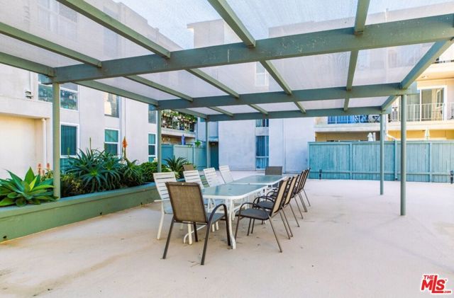 5625 Windsor Way 110, Culver City, CA 90230