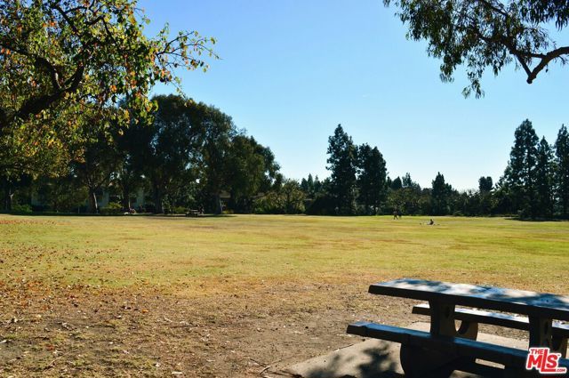 5625 Windsor Way 110, Culver City, CA 90230