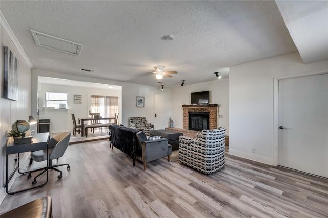 2000 Melissa Street, Arlington, TX 76010
