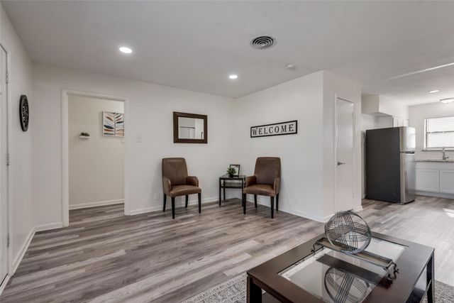 2000 Melissa Street, Arlington, TX 76010