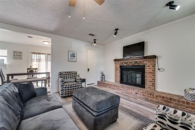 2000 Melissa Street, Arlington, TX 76010