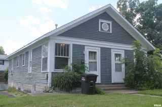 505 W CHERRY Street, Carbondale, IL 62901