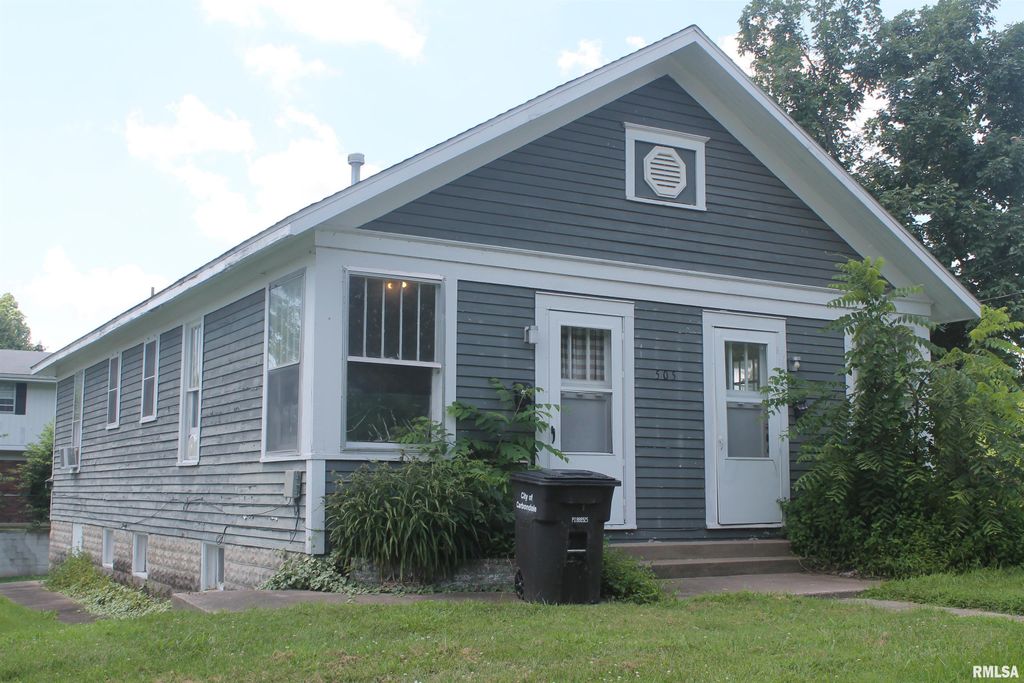 505 W CHERRY Street, Carbondale, IL 62901
