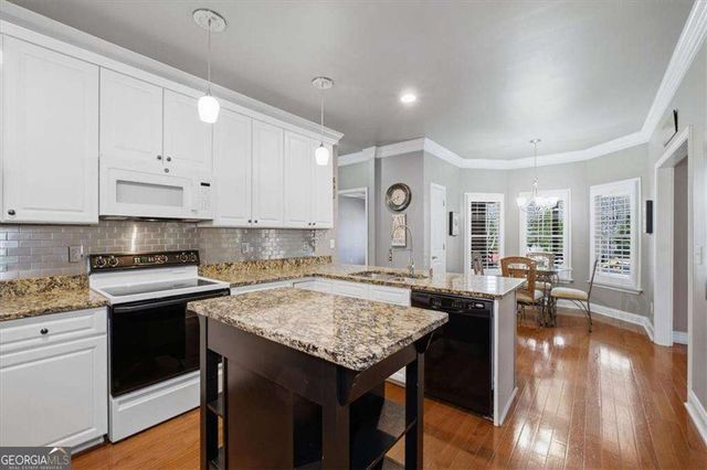 30 Adair Drive SW, Taylorsville, GA 30178