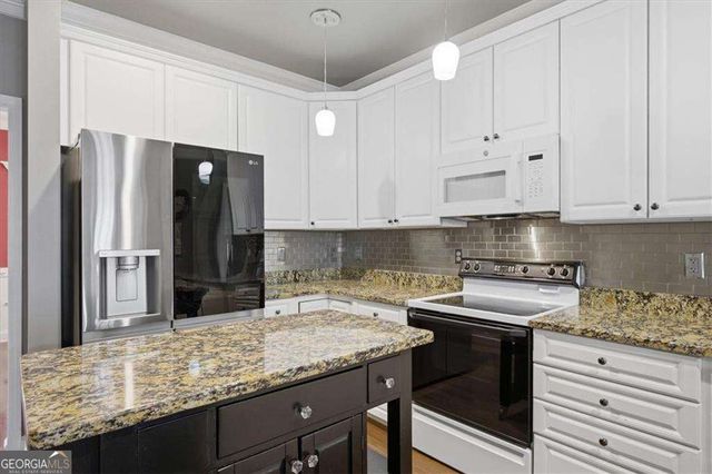 30 Adair Drive SW, Taylorsville, GA 30178