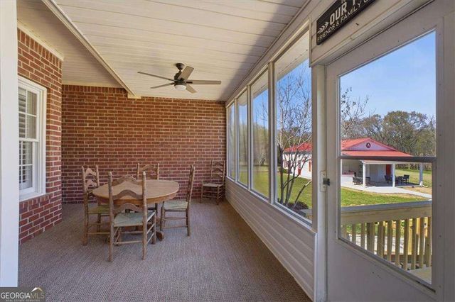 30 Adair Drive SW, Taylorsville, GA 30178