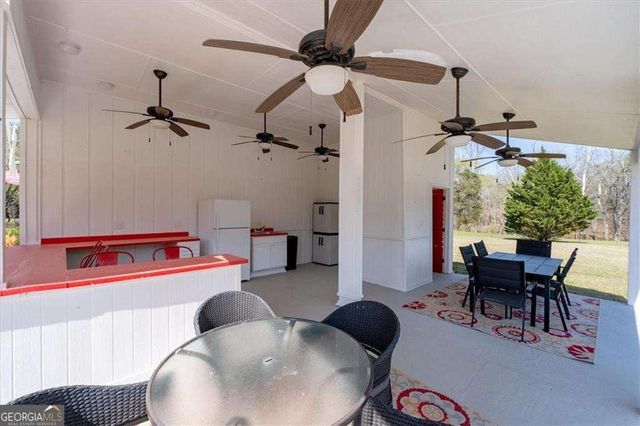 30 Adair Drive SW, Taylorsville, GA 30178