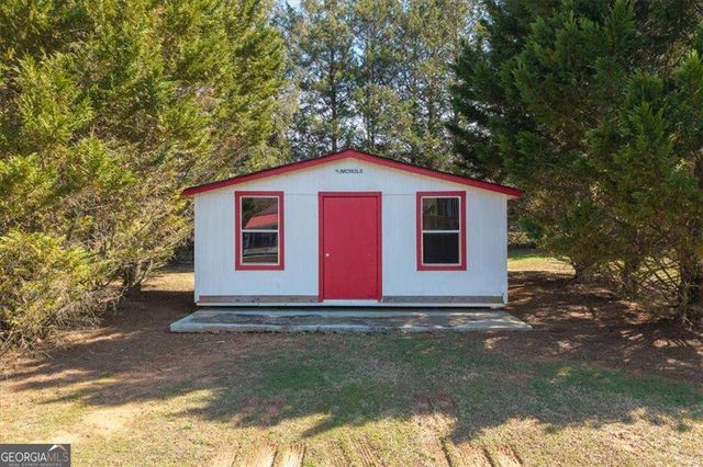 30 Adair Drive SW, Taylorsville, GA 30178