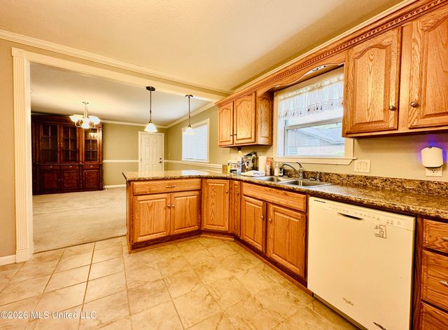 901 Sunfish Street, Pascagoula, MS 39581