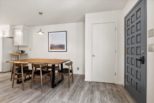 2003 NW 4th Street, Bend, OR 97703