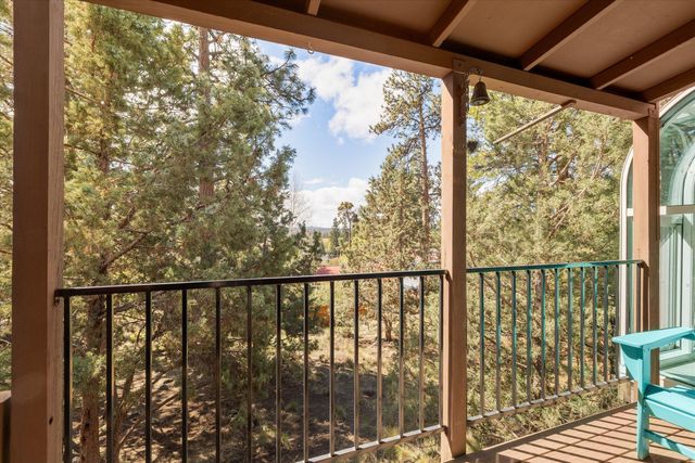 2003 NW 4th Street, Bend, OR 97703